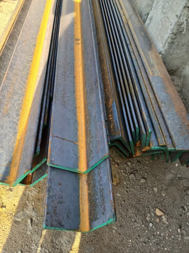 ANGLE LINE 100X100X8MM
