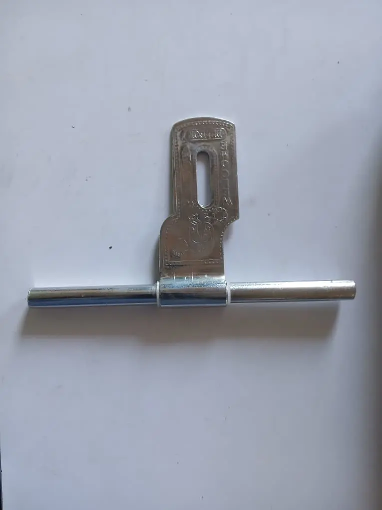 GATE LATCH SIZE  12'