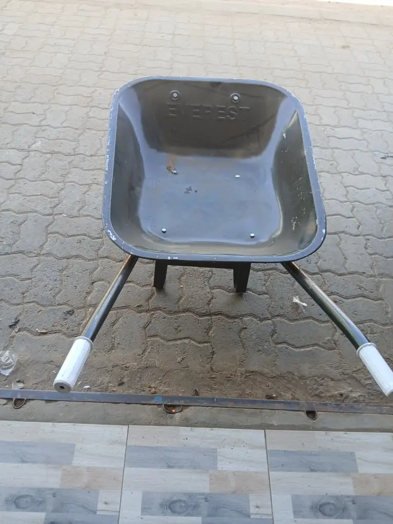 WHEEL BARROW